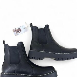 NWT Black Leather Chunky Boots